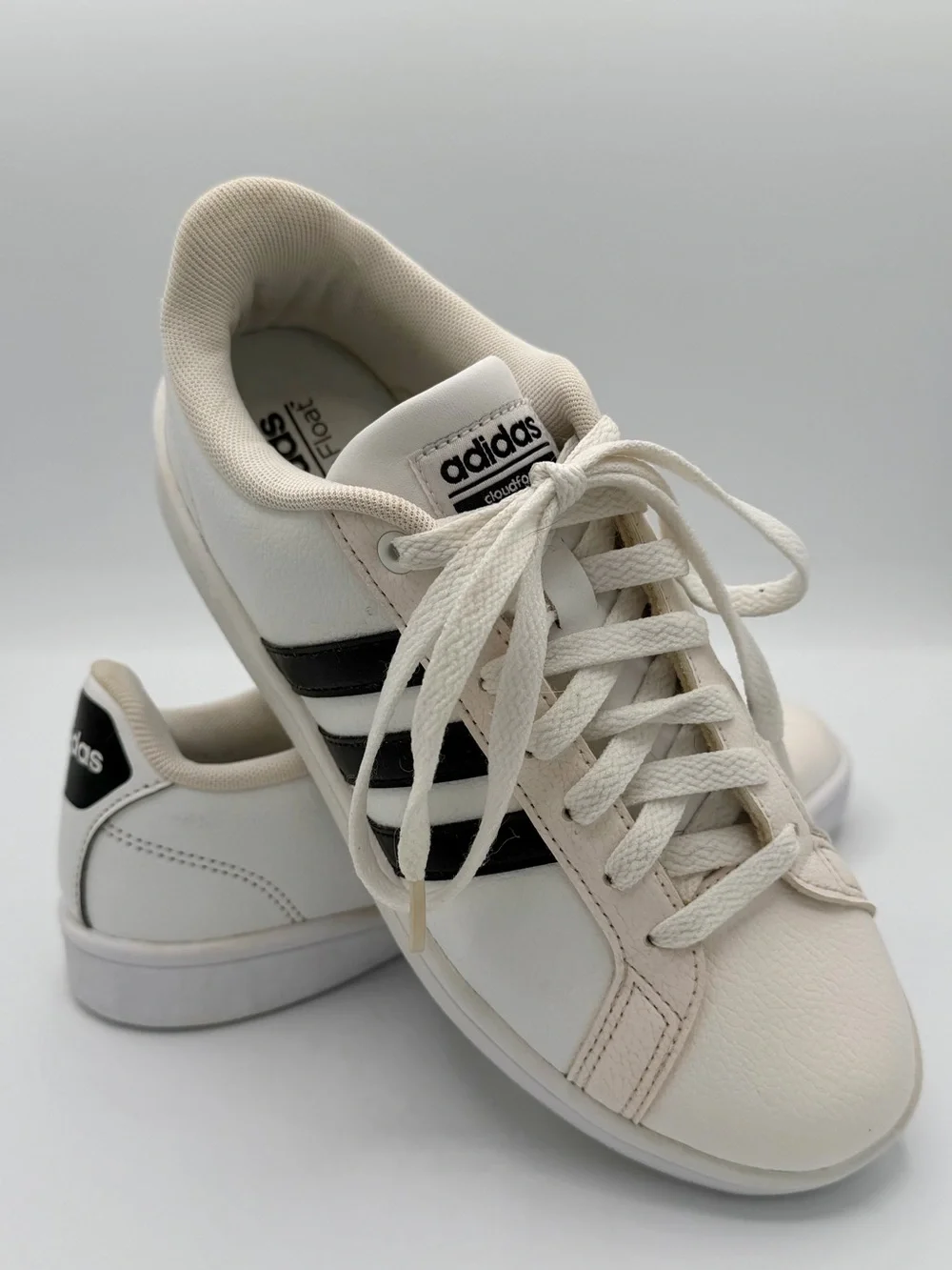 Adidas Cloudfoam Low-Top Sneakers